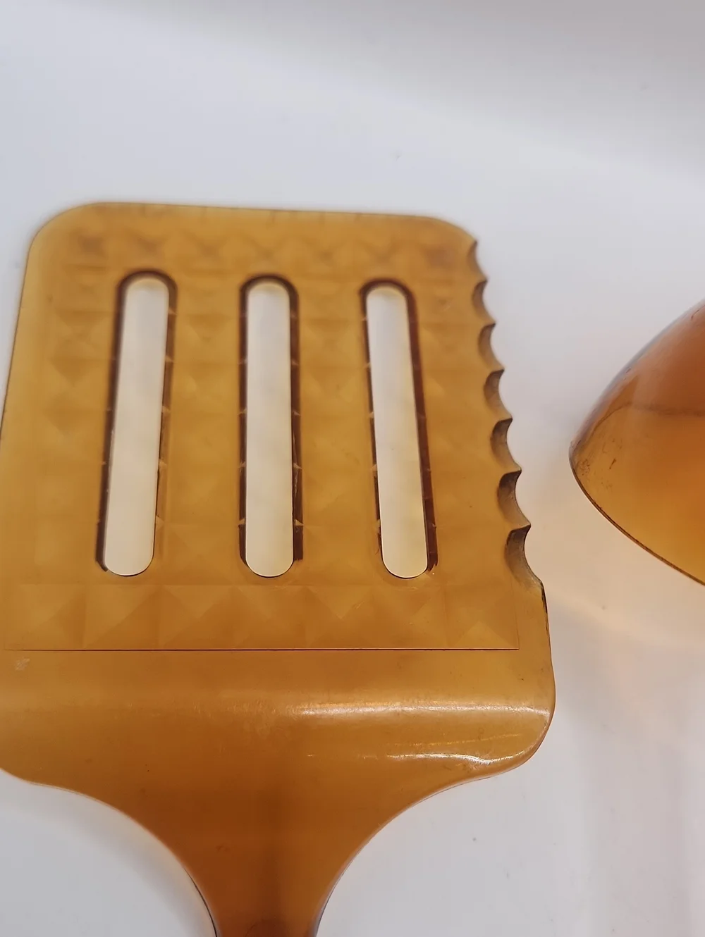 Vintage Ultratemp Amber Utensils Set 4 Piece USA Made